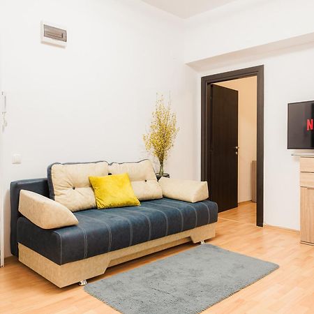 Ferienwohnung Steps2 Old Town & Metro - The Adventure Bukarest Exterior foto